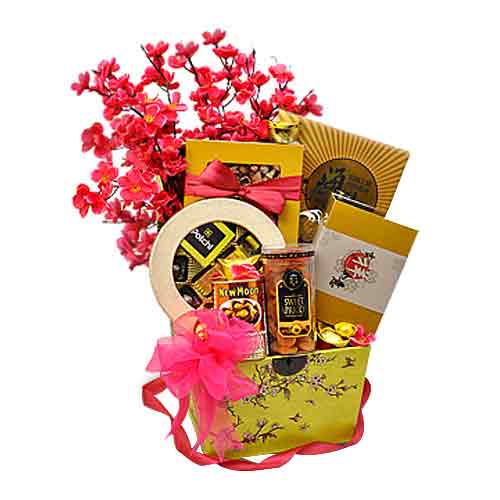 Delightful Superstar Celebrations Gift Hamper