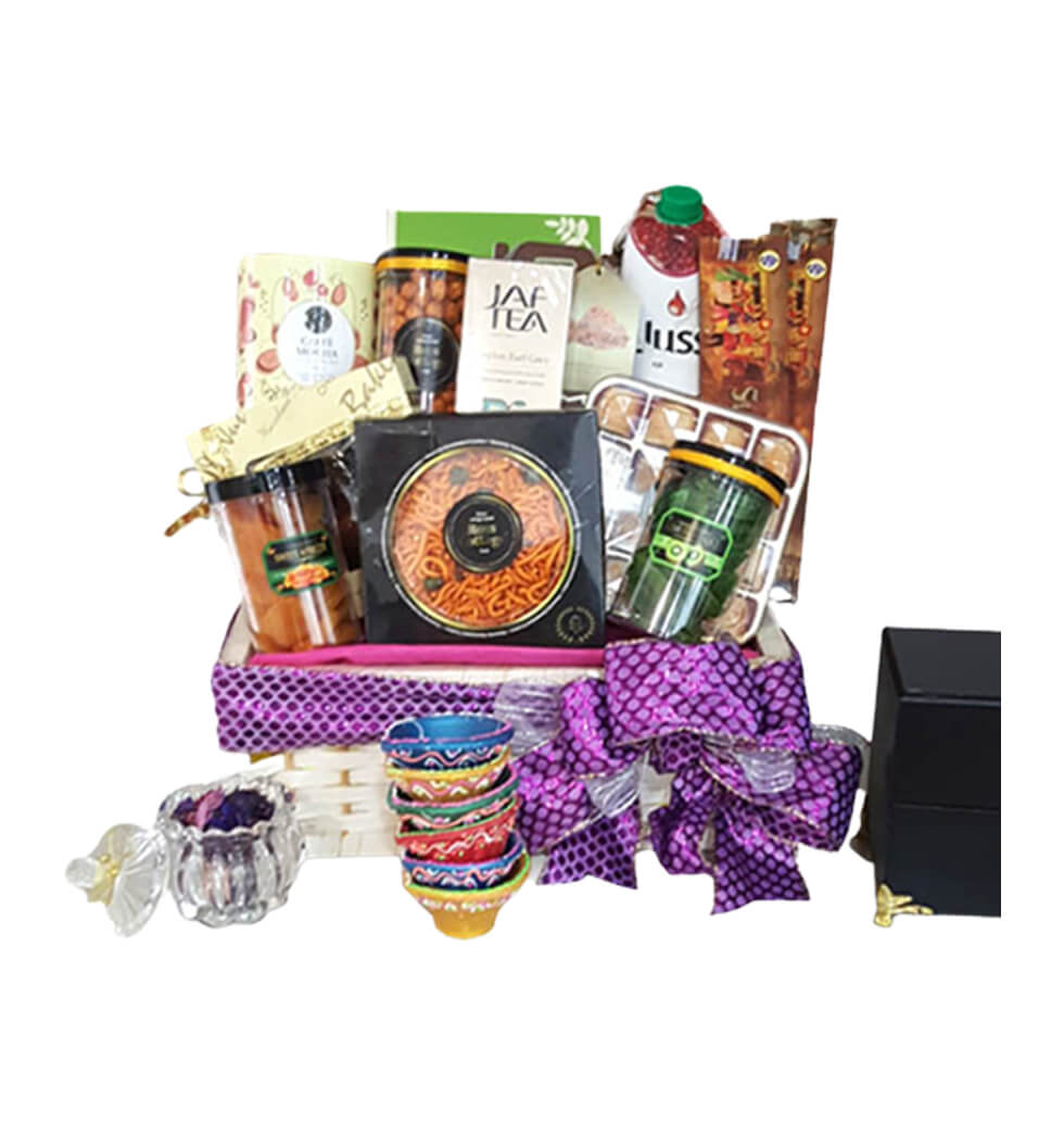 Pleasant Occasion Hamper